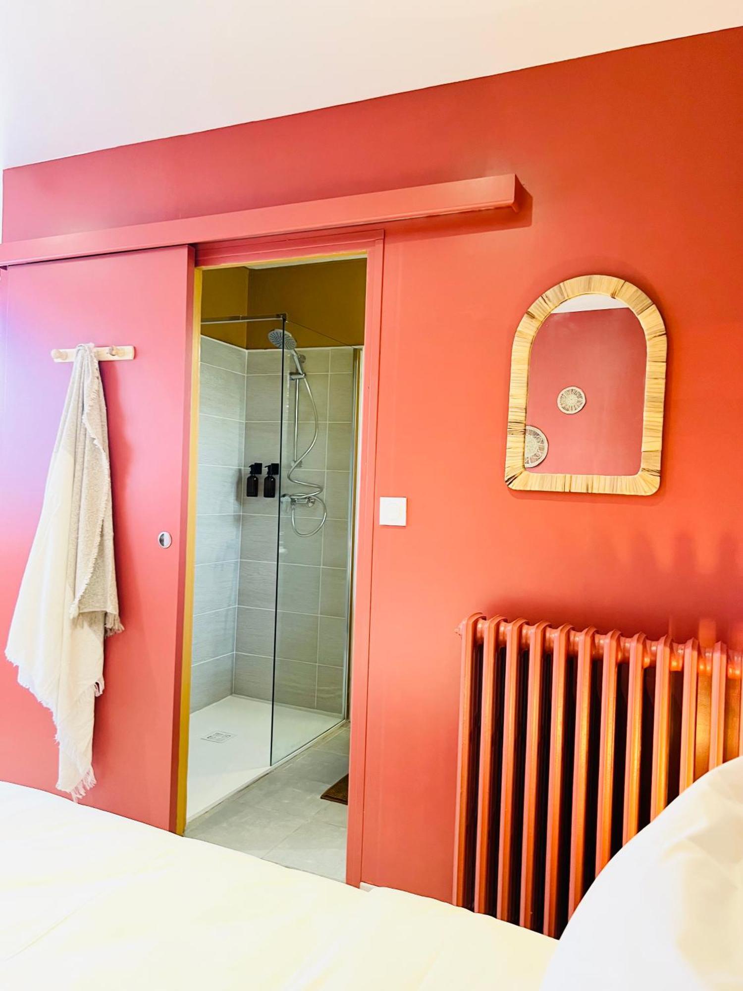 Motel Les Broussailles Mesves-sur-Loire Εξωτερικό φωτογραφία