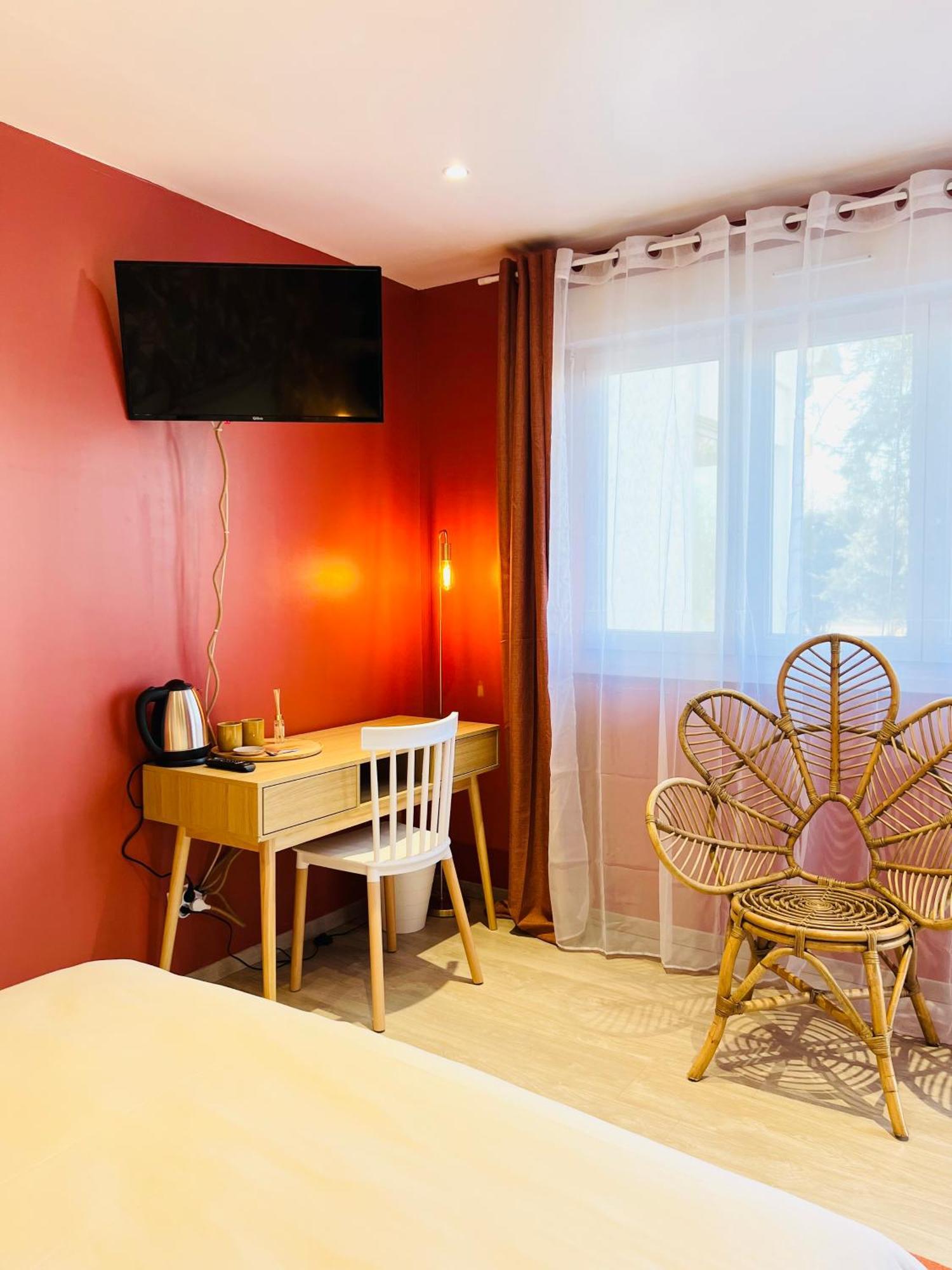 Motel Les Broussailles Mesves-sur-Loire Εξωτερικό φωτογραφία