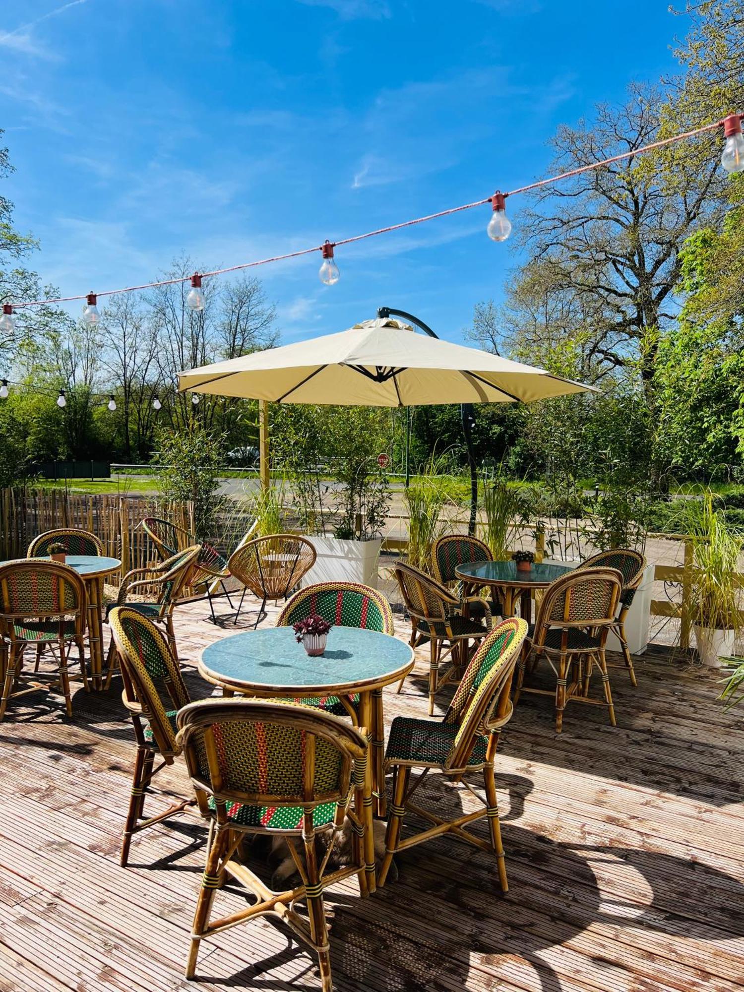 Motel Les Broussailles Mesves-sur-Loire Εξωτερικό φωτογραφία
